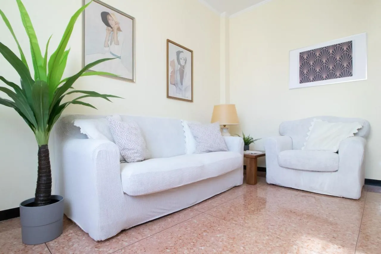 Omar'S House Apartment Rapallo 0*,  Italy